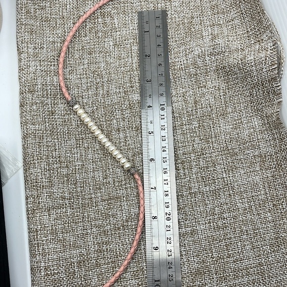Vintage Pearl & Sterling Silver Pink Genuine Leather Necklace 16" Adjustable - Picture 9 of 11